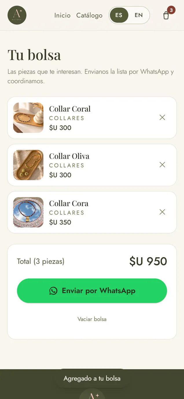 «Tu bolsa» de Astera en el celular: Collar Coral, Collar Oliva y Collar Cora, el total de $U&nbsp;950 y el botón Enviar por WhatsApp