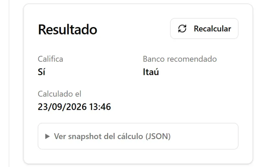 Simulación de prueba en el panel del asesor: el historial del BCU cargado y el resultado (califica, con un banco recomendado)